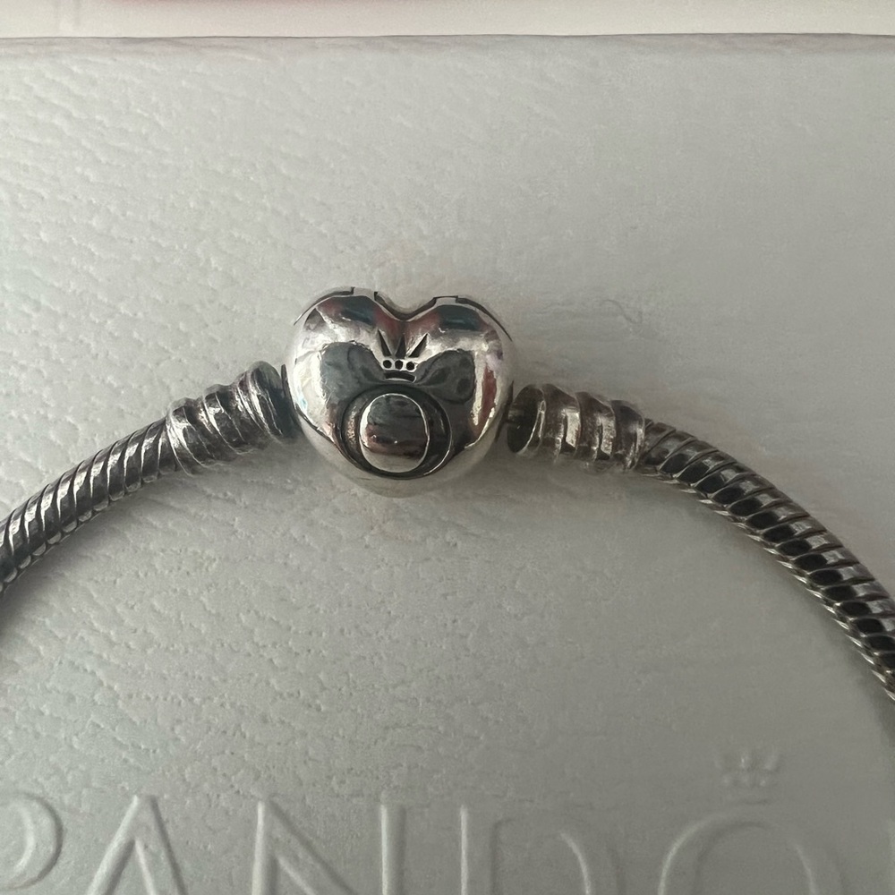 Pandora Silver Heart Charm Bracelet - Picture 2 of 4